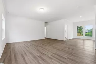112 Zula Cir, Starr, SC 29684 - Photo 3