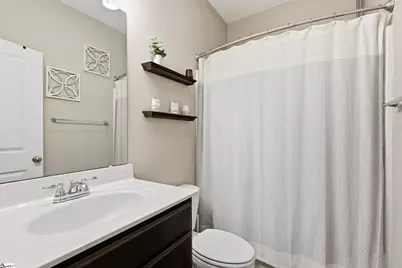 505 W D Avenue, Easley, SC 29640 - Photo 15