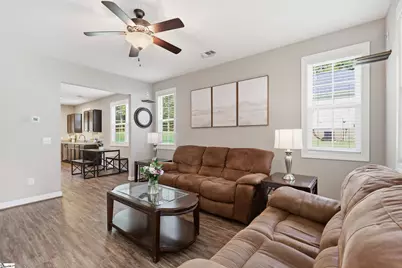 505 W D Avenue, Easley, SC 29640 - Photo 5
