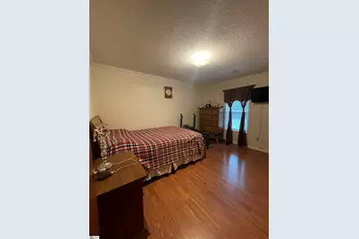 300 Baldwin Street, Honea Path, SC 29654 - Photo 15