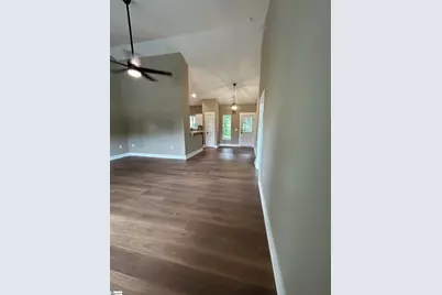 147 Stevenson Drive, Belton, SC 29627 - Photo 5