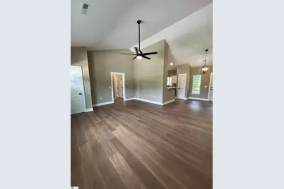 147 Stevenson Drive, Belton, SC 29627 - Photo 3