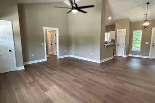 147 Stevenson Dr, Belton, SC 29627 - Photo 3