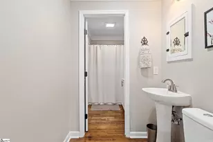 204 Greenacre Rd, Greenville, SC 29607 - Photo 15