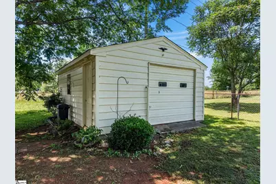 2016 Evergreen Drive, Boiling Springs, SC 29316 - Photo 37