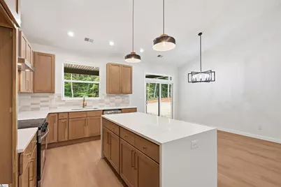 2835 Melvin Hill Road, Campobello, SC 29322 - Photo 11