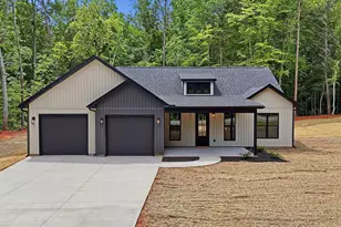 2835 Melvin Hill Rd, Campobello, SC 29322 - Photo 1