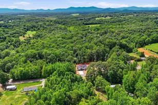 2835 Melvin Hill Rd, Campobello, SC 29322 - Photo 33