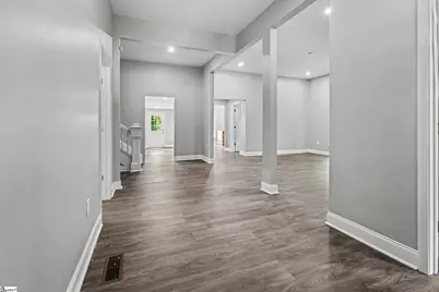 303 E Park Avenue, Spartanburg, SC 29306 - Photo 5