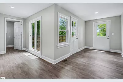 303 E Park Avenue, Spartanburg, SC 29306 - Photo 17