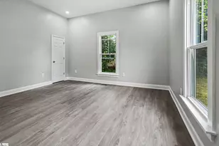 303 E Park Ave, Spartanburg, SC 29306 - Photo 19