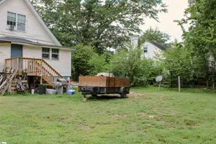 517 Trade St, Greer, SC 29651 - Photo 7