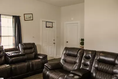 11 5th Street, Greer, SC 29651 - Photo 9