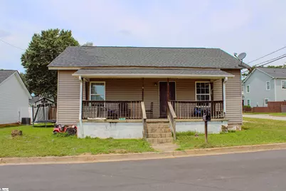 11 5th Street, Greer, SC 29651 - Photo 1