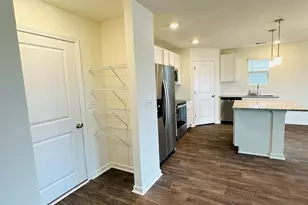 6079 Willutuck Dr, Boiling Springs, SC 29316 - Photo 5