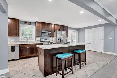 273 Sunset Boulevard, Clinton, SC 29325 - Photo 3