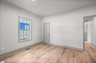 608 Easley Bridge Rd, Greenville, SC 29611 - Photo 17