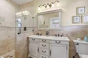 203 W Earle St, Greenville, SC 29609 - Photo 15