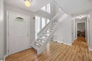 1105 Charter Oak Dr, Taylors, SC 29687 - Photo 3