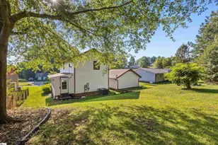 1105 Charter Oak Dr, Taylors, SC 29687 - Photo 33