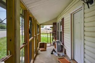 4 Adger St, Pelzer, SC 29669 - Photo 7