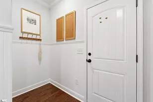 32 Peckham St, Greenville, SC 29607 - Photo 17