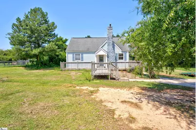121 Hadden Heights Road, Spartanburg, SC 29301 - Photo 1