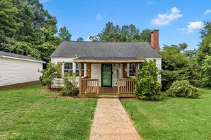 722 Syphrit Rd, Wellford, SC 28385 - Photo 1
