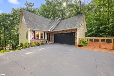 104 Benjamin Drive, Townville, SC 29689 - Photo 1