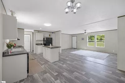 375 Griggs Road, Six Mile, SC 29682 - Photo 15