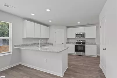 105 Spring Knoll Way, Fountain Inn, SC 29644 - Photo 9