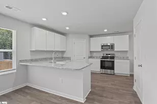 105 Spg Knl Wy, Fountain Inn, SC 29644 - Photo 9