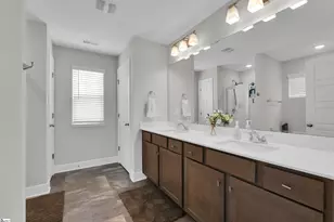 311 Hollenbeck Pl, Greenville, SC 29607 - Photo 15