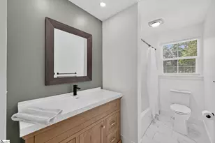 240 Clemson Ave, Greenville, SC 29611 - Photo 11