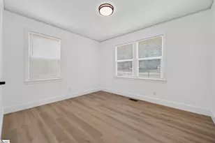 240 Clemson Ave, Greenville, SC 29611 - Photo 25