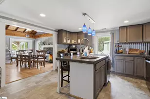 1706 Hwy 11, Landrum, SC 29356 - Photo 11