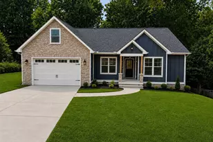 129 Faulkner Cir, Greer, SC 29651 - Photo 1
