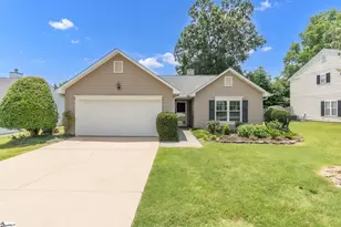 106 Acacia Dr, Simpsonville, SC 29681 - Photo 1