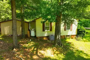 1198 Mize Rd, Belton, SC 29627 - Photo 7