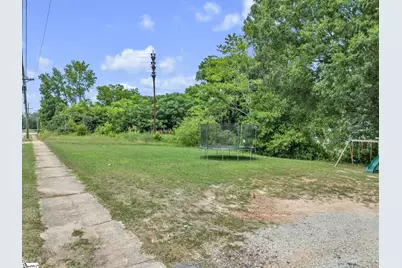 1108 N Harper Street, Laurens, SC 29360 - Photo 3
