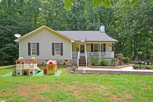 450 Waspnest Rd, Wellford, SC 29385 - Photo 1