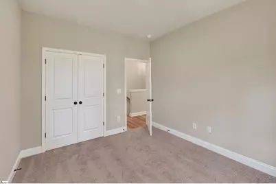 136 S Church Street, Duncan, SC 29334 - Photo 17