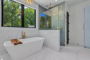 725 Bennett St, Greenville, SC 29609 - Photo 25