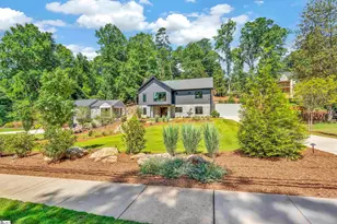 725 Bennett St, Greenville, SC 29609 - Photo 49