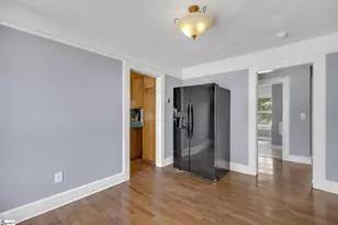 107 W Marion Rd, Greenville, SC 29617 - Photo 9