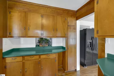 107 W Marion Road, Greenville, SC 29617 - Photo 13