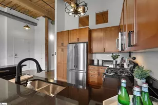 400 Mills Ave, Greenville, SC 29605 - Photo 13