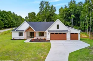 501 W Peninsula Dr, Laurens, SC 29360 - Photo 3