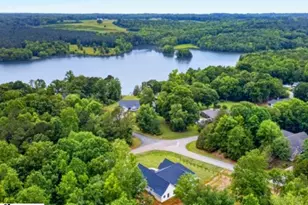 501 W Peninsula Dr, Laurens, SC 29360 - Photo 7