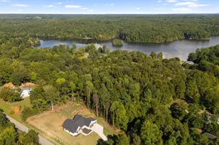 501 W Peninsula Dr, Laurens, SC 29360 - Photo 37